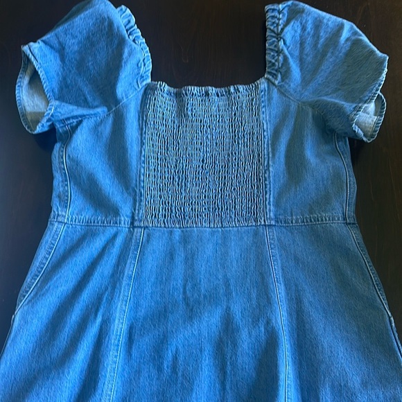 Madewell Denim Mini Puff Sleeve Dress, Size 8 - Picture 5 of 7
